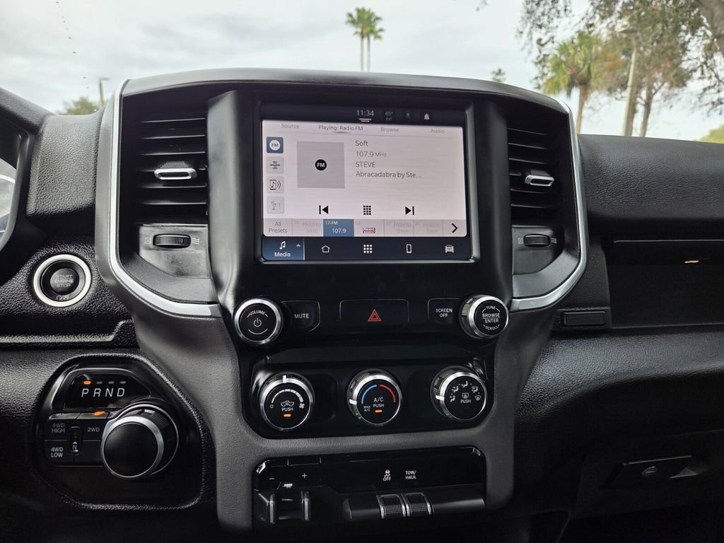 Used 2024 RAM 2500 Big Horn w/ Bed Utility Group image 16