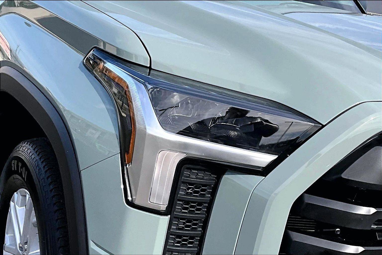 Used 2024 Toyota Tundra SR5 image 29