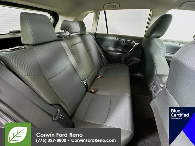 Used 2023 Toyota RAV4 LE AWD/4WD image 29