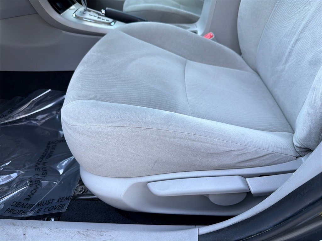 Used 2011 Toyota Corolla LE image 19
