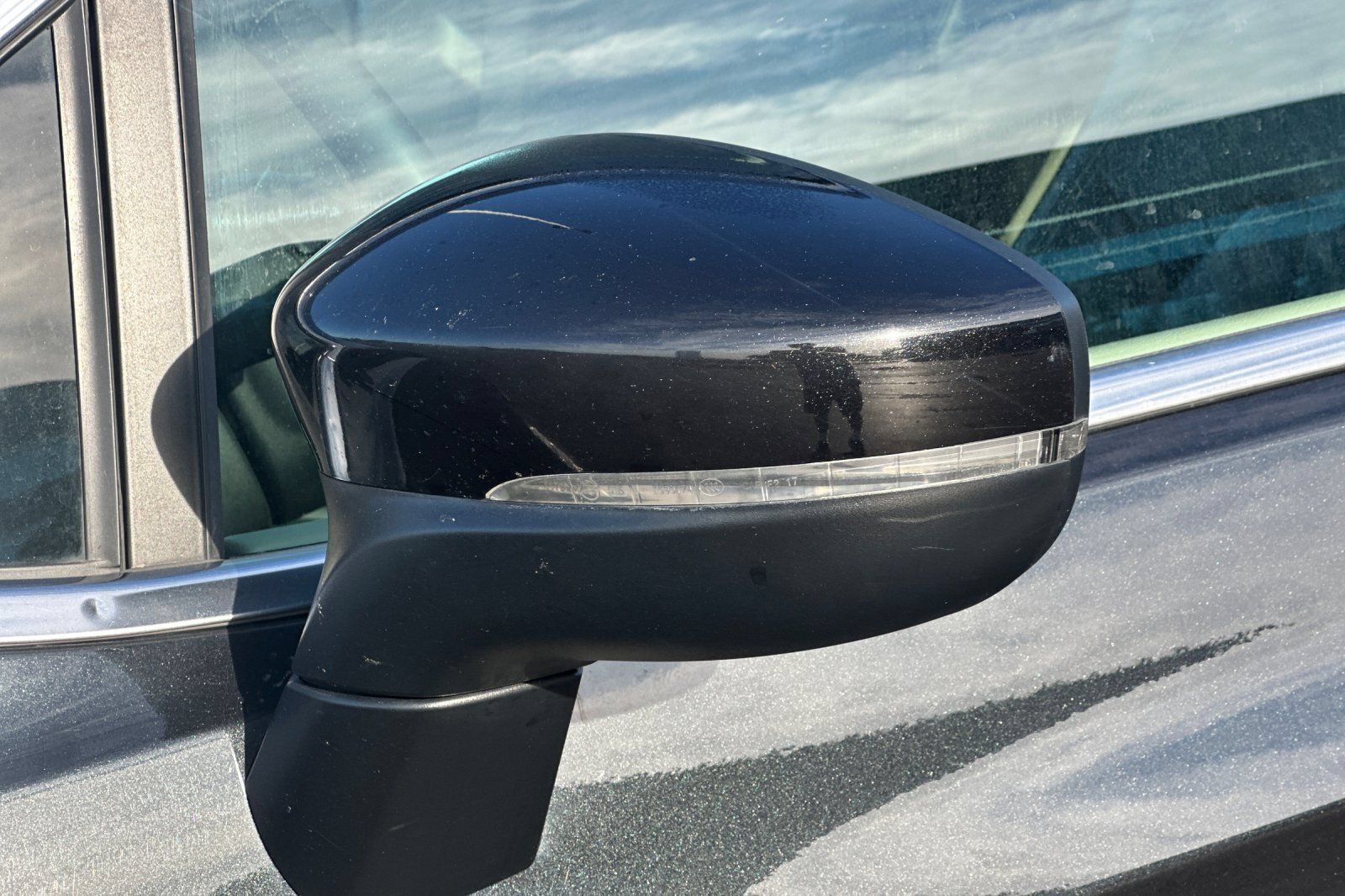 Used 2023 Chrysler Pacifica Touring-L FWD image 50