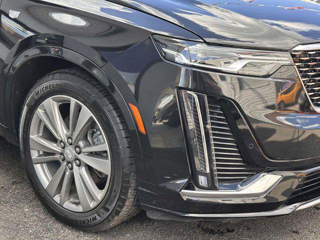 Used 2024 Cadillac XT6 Premium Luxury image 8