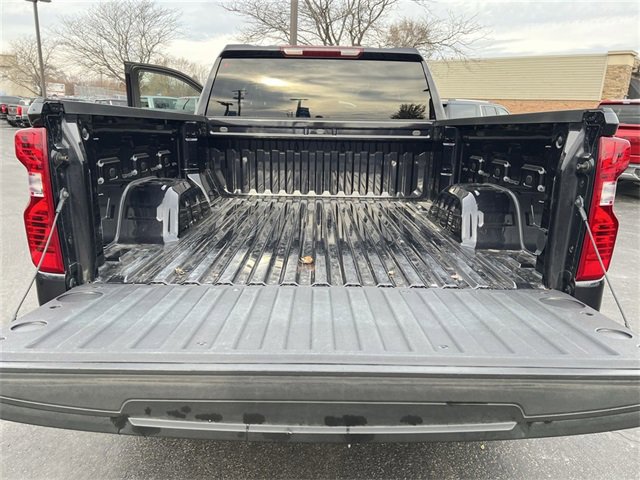 Used 2022 Chevrolet Silverado 1500 LT image 18