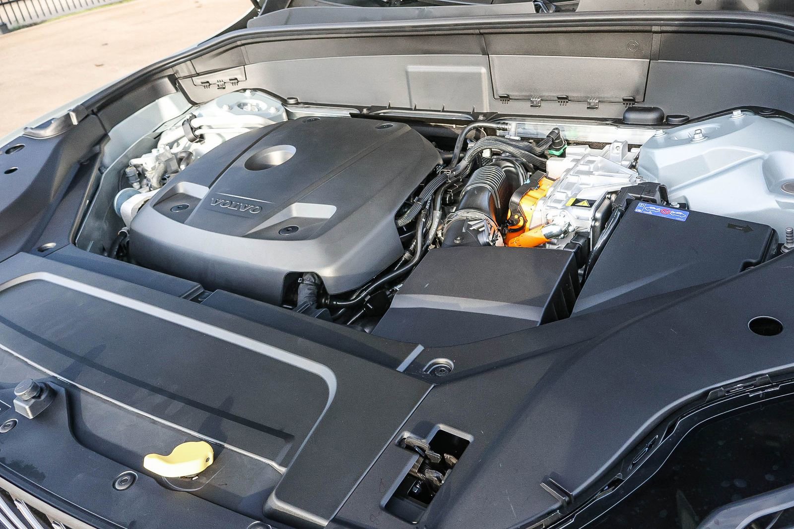 New 2026 Volvo XC90 T8 Plus w/ Protection Package image 36