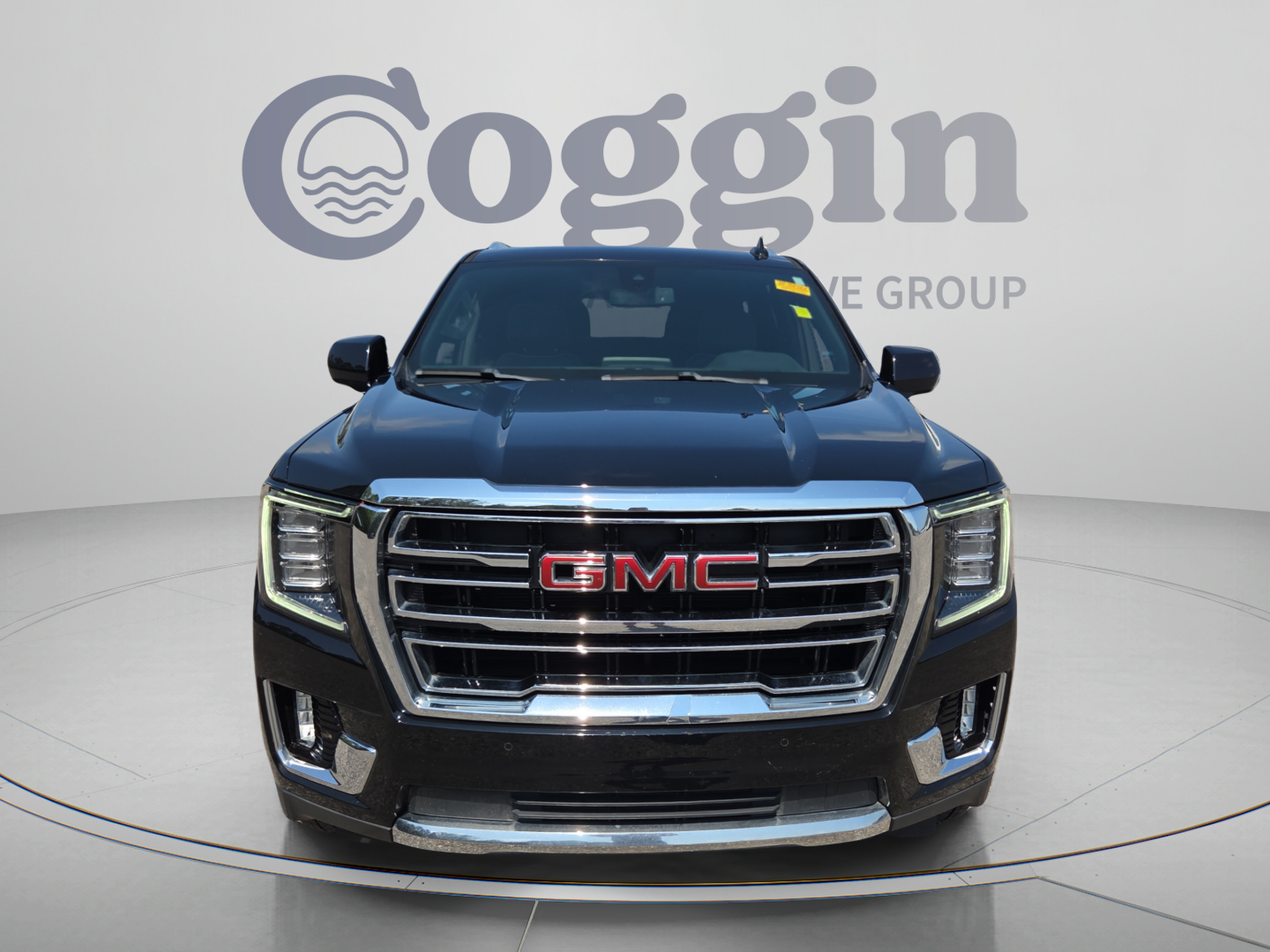 Used 2021 GMC Yukon SLT w/ Rear Media and Nav Package AWD/4WD image 8