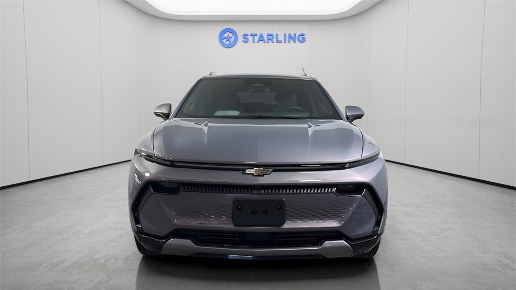 Used 2025 Chevrolet Equinox EV LT image 15