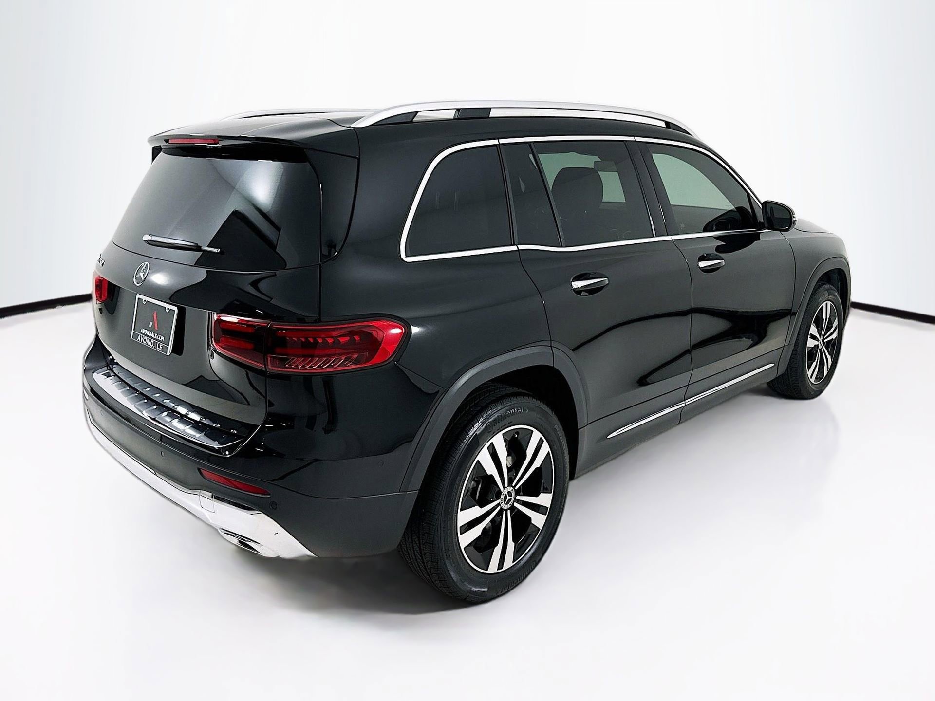 Certified 2025 Mercedes-Benz GLB 250 image 8