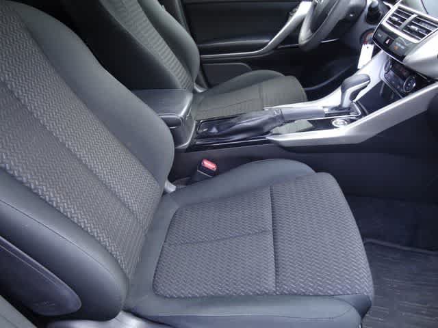Used 2019 Mitsubishi Eclipse Cross LE AWD/4WD image 11