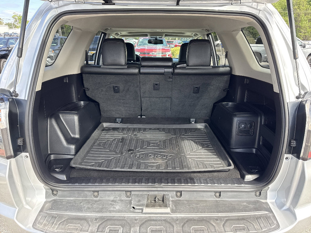 Used 2015 Toyota 4Runner SR5 Premium RWD image 60