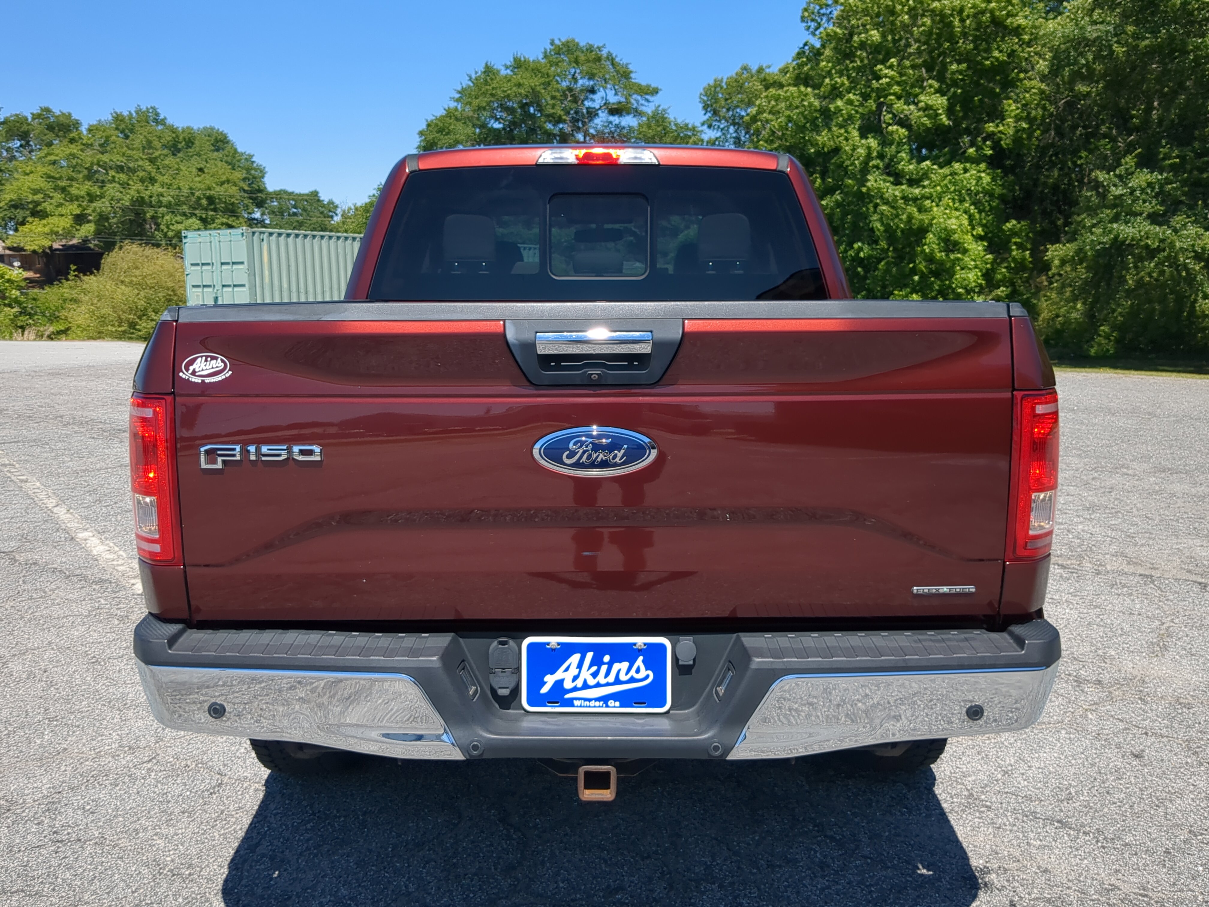 Used 2015 Ford F150 XLT w/ Equipment Group 302A Luxury AWD/4WD image 4