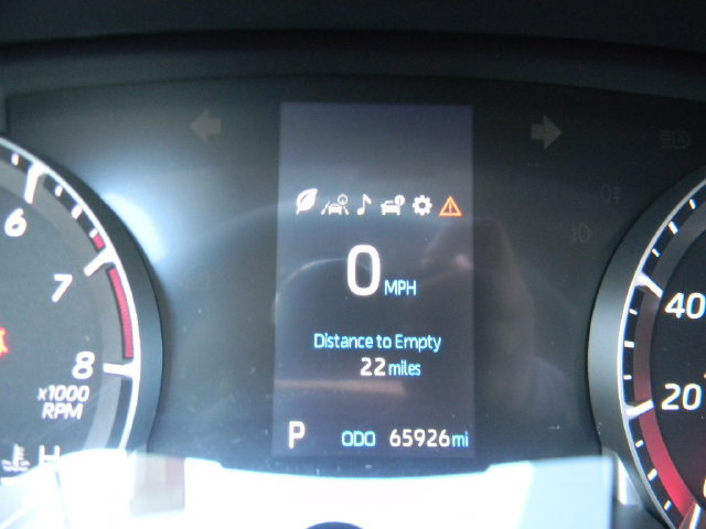 Used 2022 Toyota Highlander LE AWD/4WD image 10