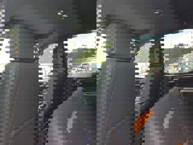 New 2026 GMC Sierra 1500 AT4 w/ Technology Package image 9