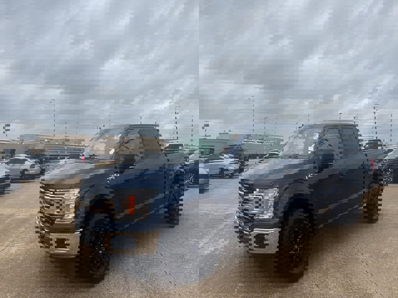 Used 2019 Ford F150 XLT w/ Equipment Group 301A Mid image 8