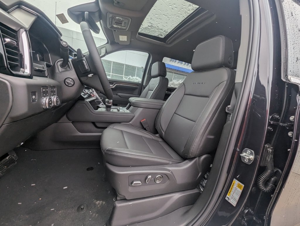 New 2026 GMC Sierra 1500 Denali w/ Technology Package AWD/4WD image 16