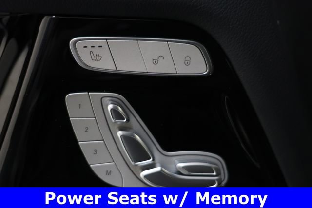 Used 2025 Mercedes-Benz G 550 image 32