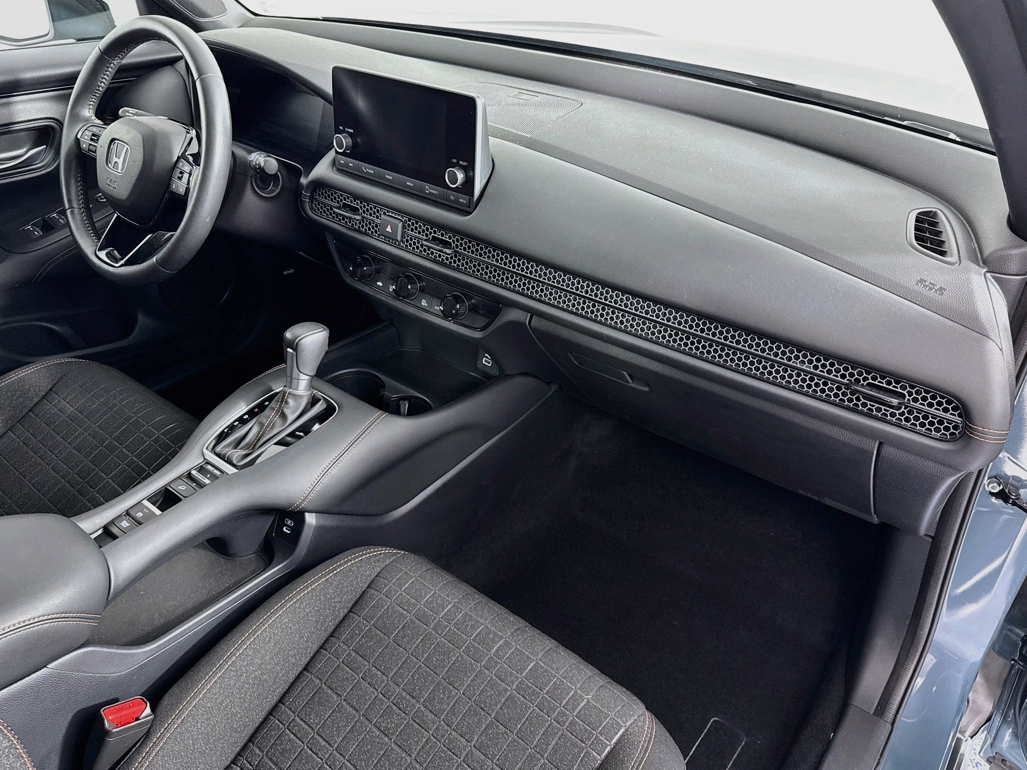 Certified 2024 Honda HR-V Sport image 27