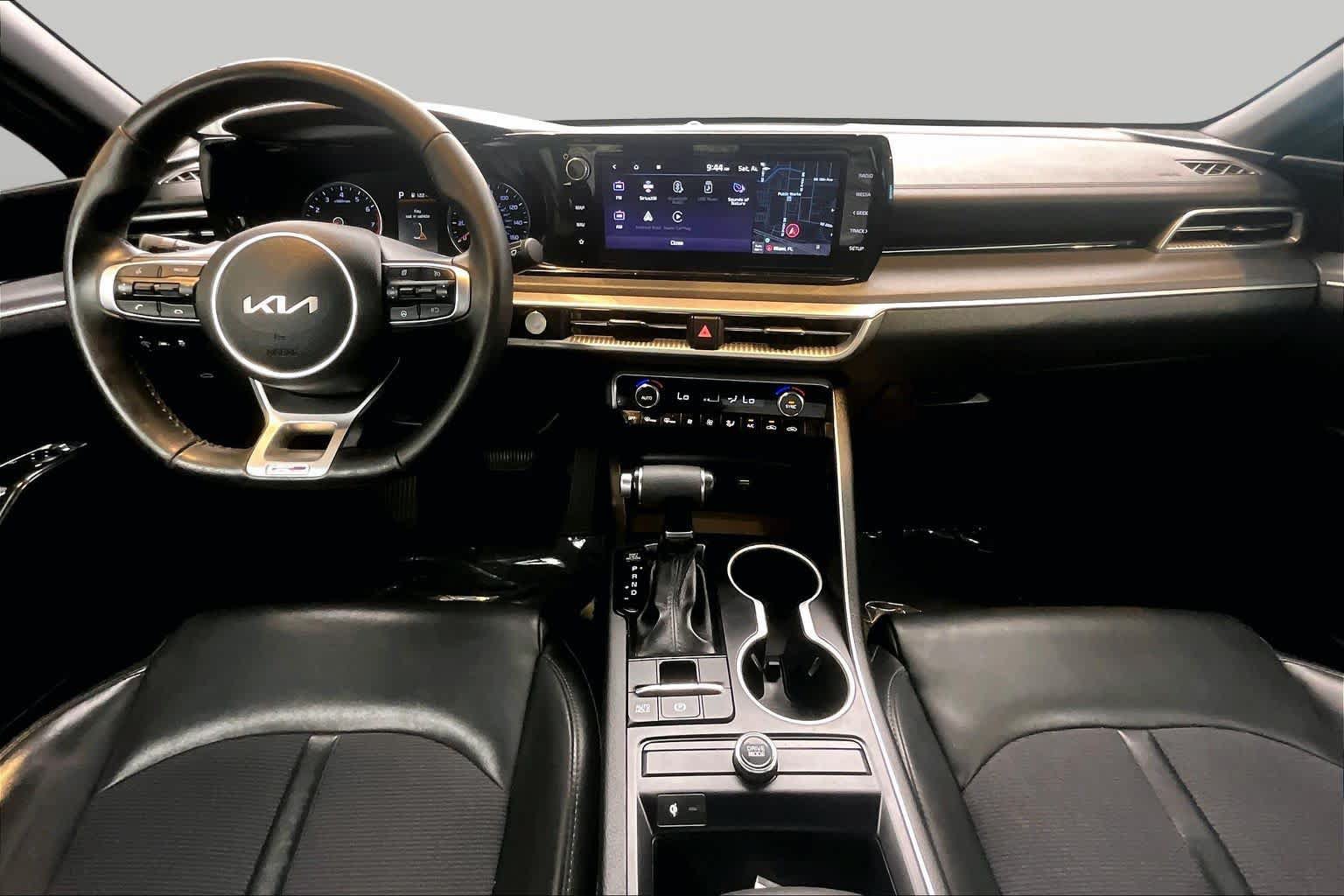 Used 2022 Kia K5 GT-Line FWD image 15