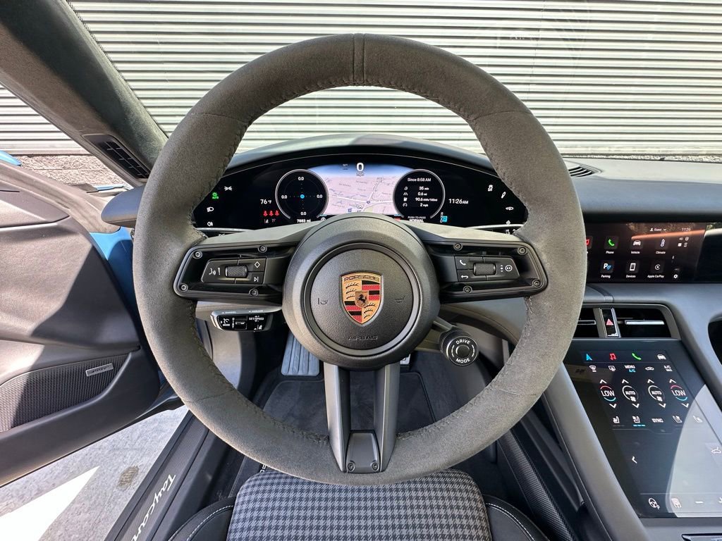 Certified 2025 Porsche Taycan 4S image 17