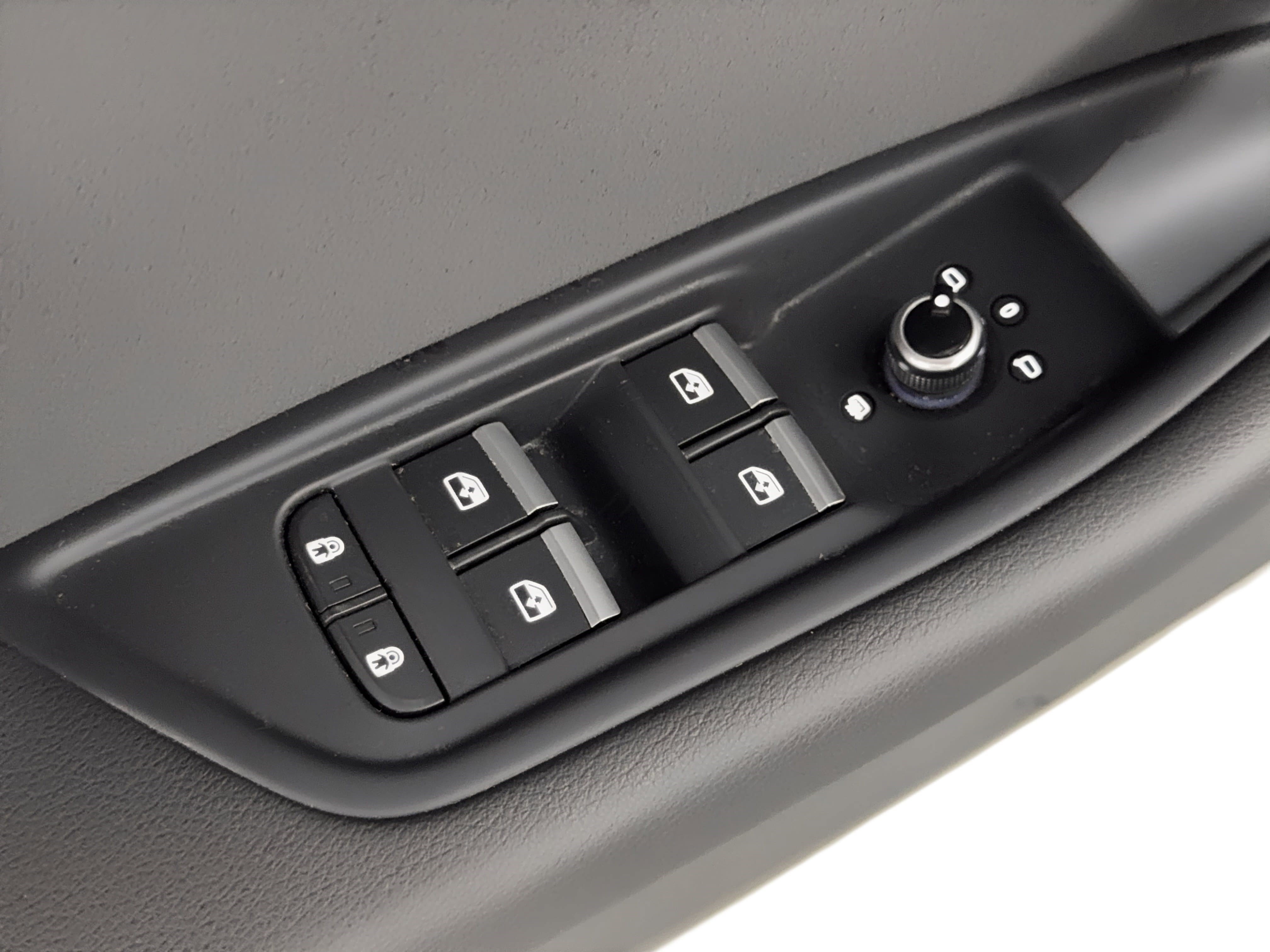 Used 2024 Audi S4 Premium image 15