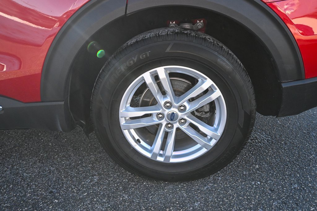 Used 2023 Ford Explorer XLT w/ Equipment Group 202A image 16