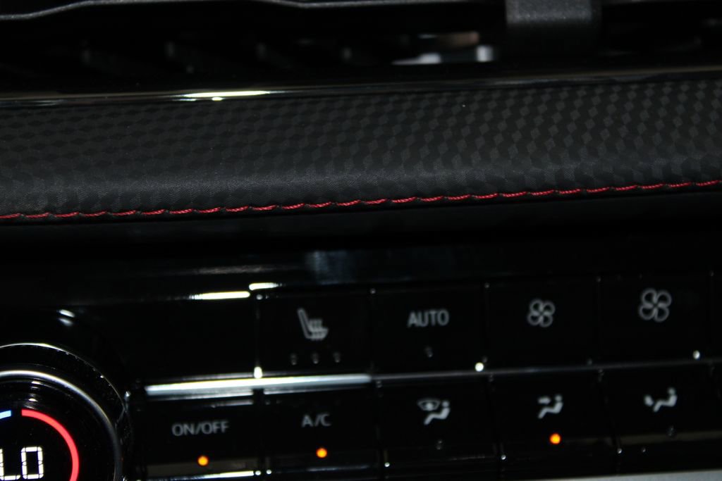 New 2026 Chevrolet Equinox RS image 40