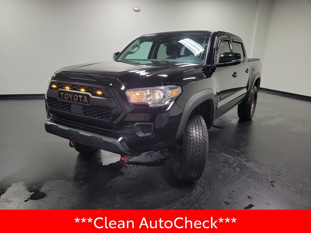 Used 2023 Toyota Tacoma 4x4 Double Cab w/ Trail Edition image 4