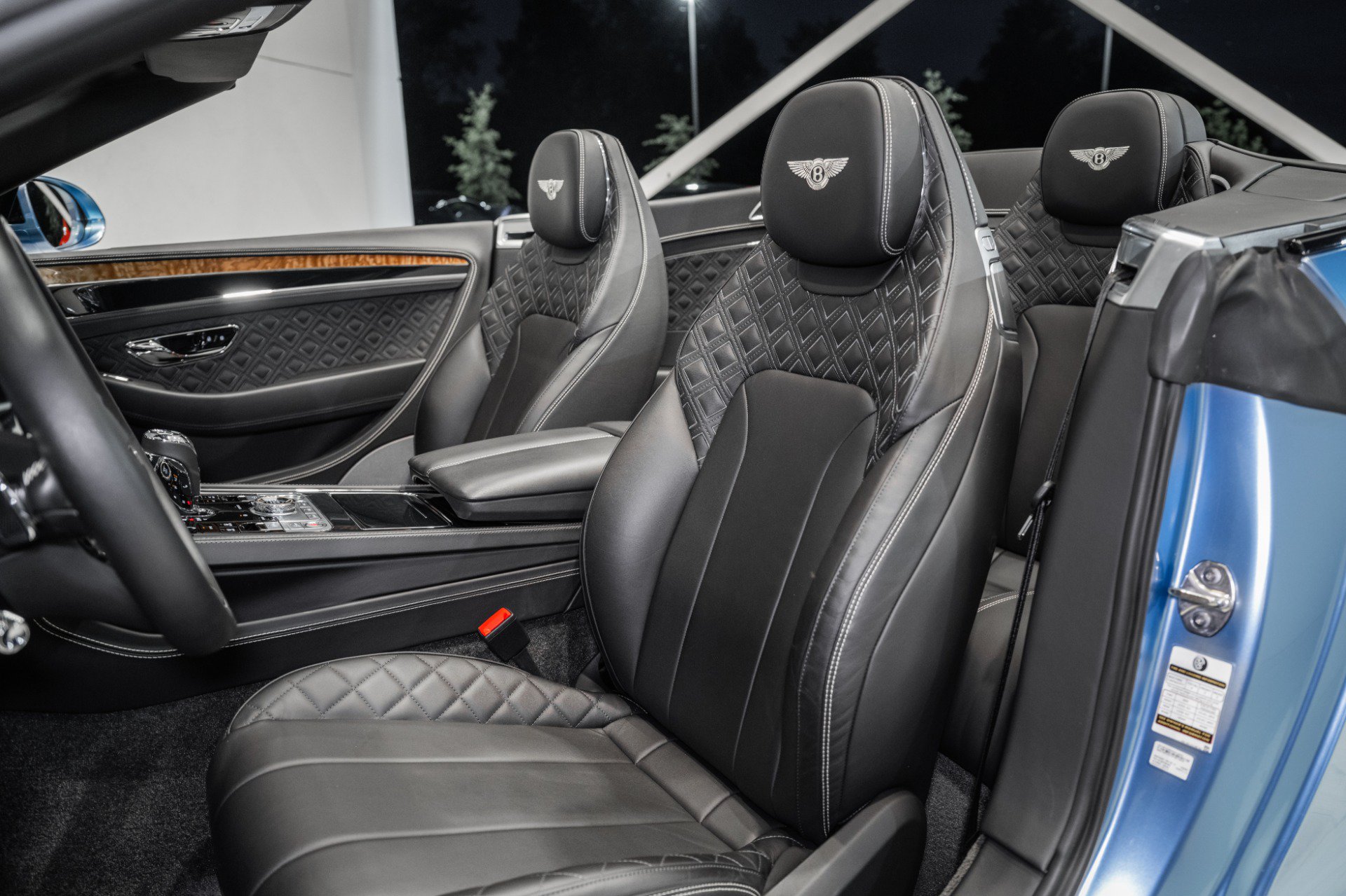 Certified 2022 Bentley Continental GT V8 AWD/4WD image 20