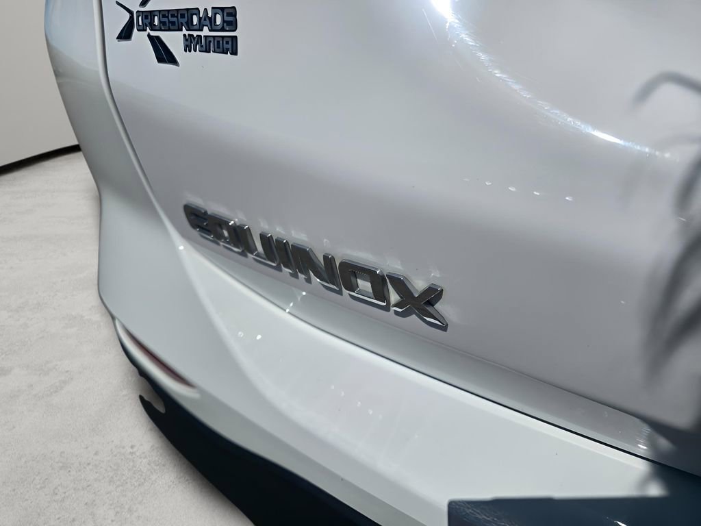 Used 2023 Chevrolet Equinox LS image 11