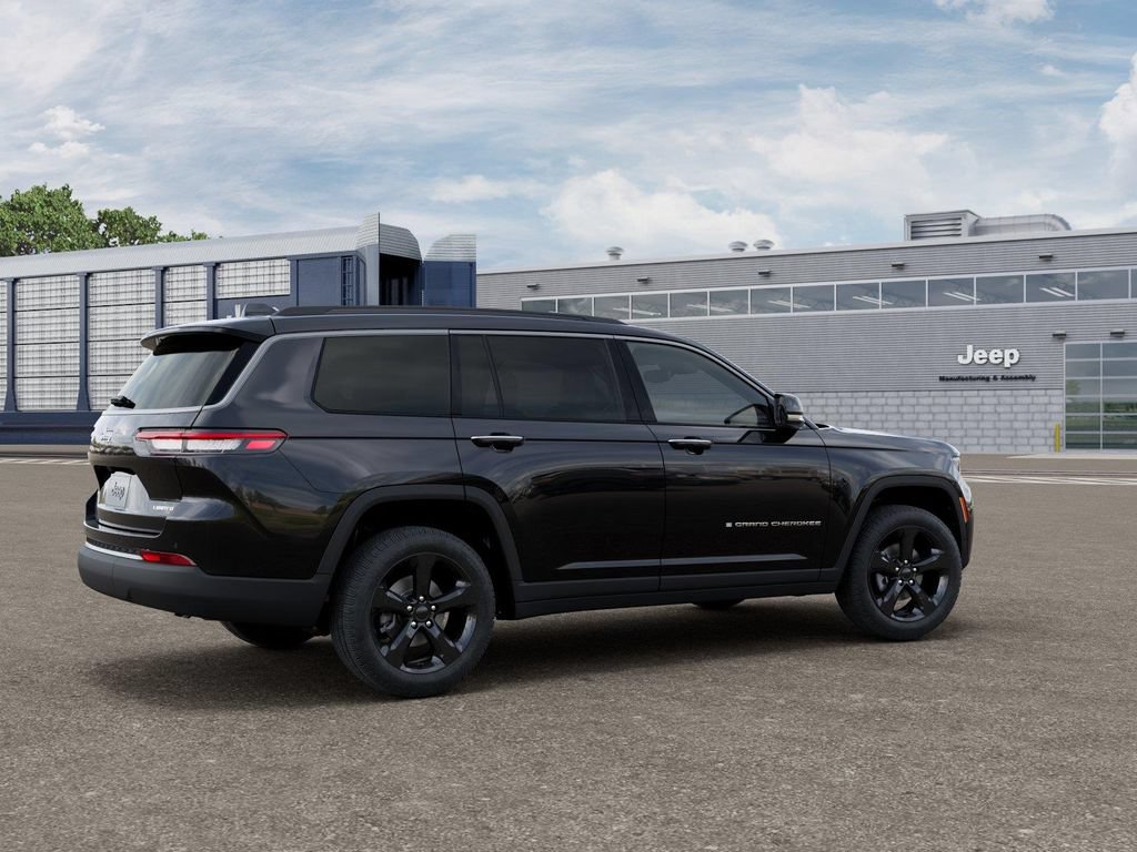 New 2026 Jeep Grand Cherokee L Limited w/ Limited Altitude Package RWD image 4