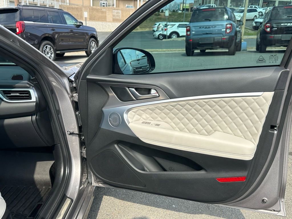 Used 2024 Genesis G70 3.3T Advanced w/ Sport Prestige Package RWD image 18