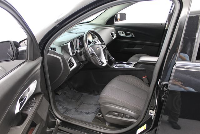 Used 2017 Chevrolet Equinox LT w/ Convenience Package FWD image 11