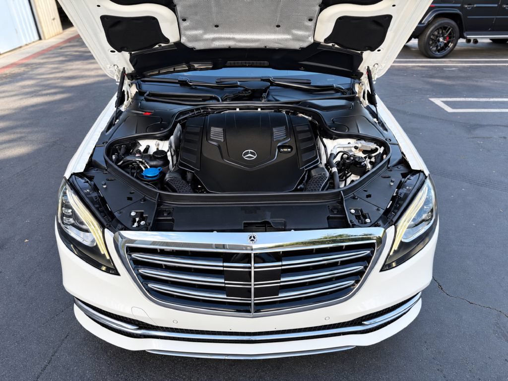 Used 2020 Mercedes-Benz S 560 Sedan image 25