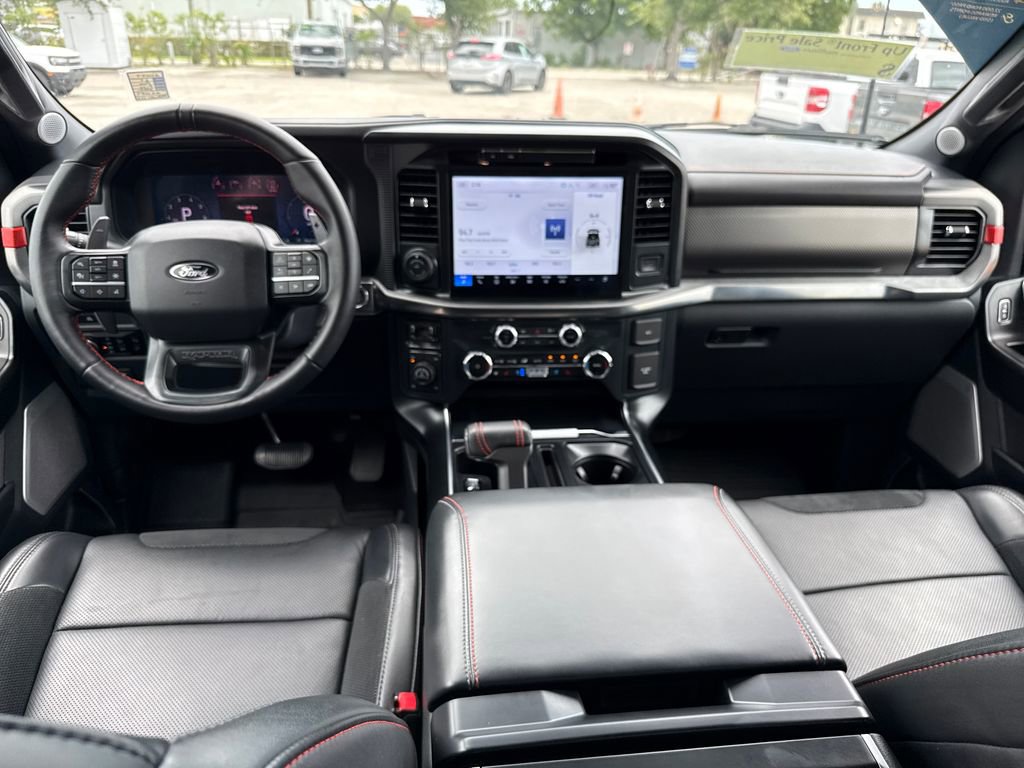 Used 2025 Ford F150 Raptor AWD/4WD image 6