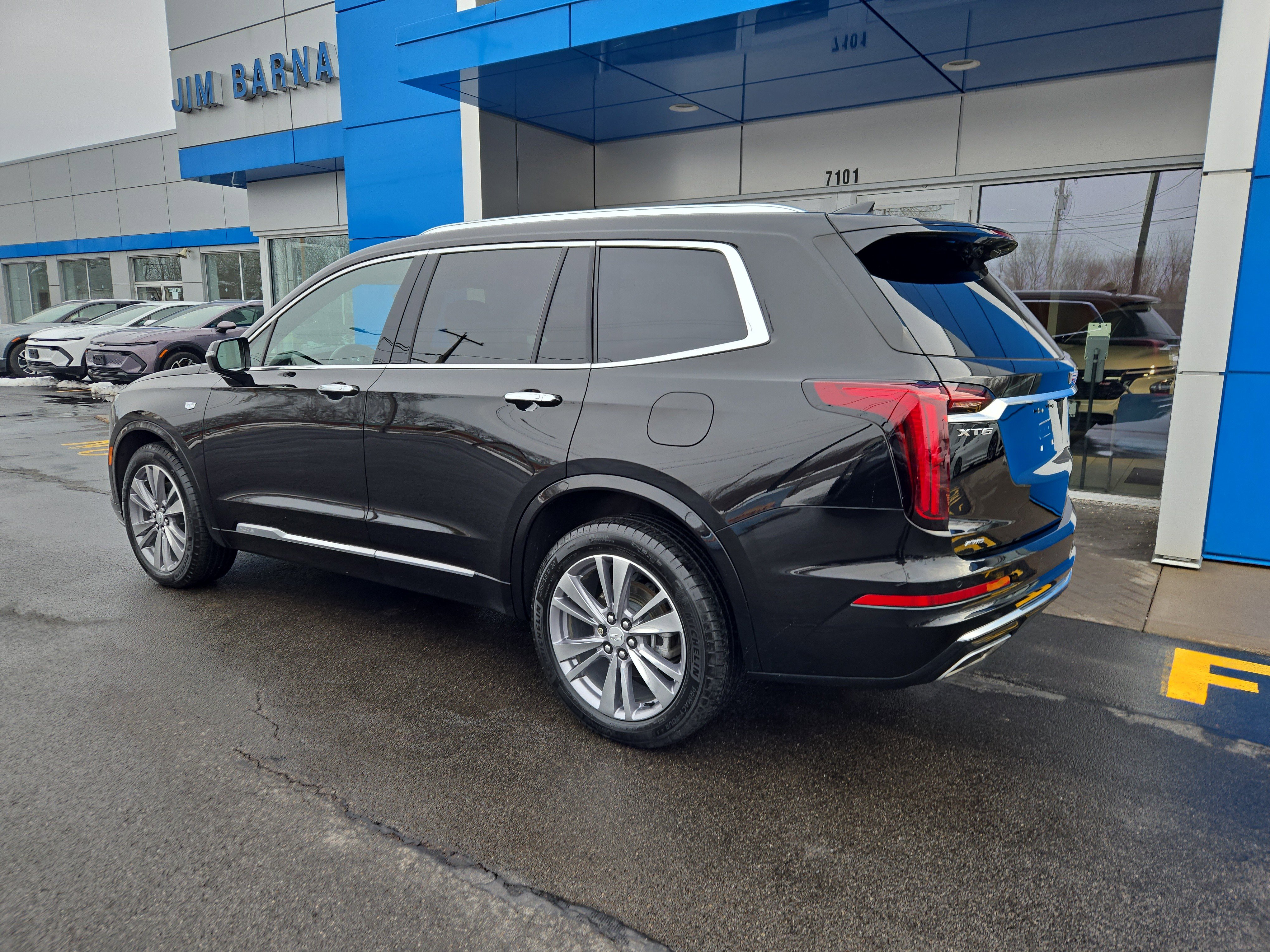 Certified 2024 Cadillac XT6 Premium Luxury image 8