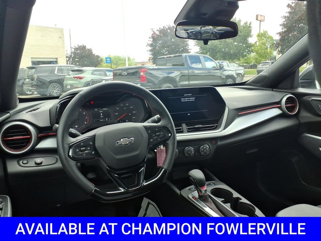 Used 2024 Chevrolet Trax RS w/ Driver Confidence Package FWD image 11