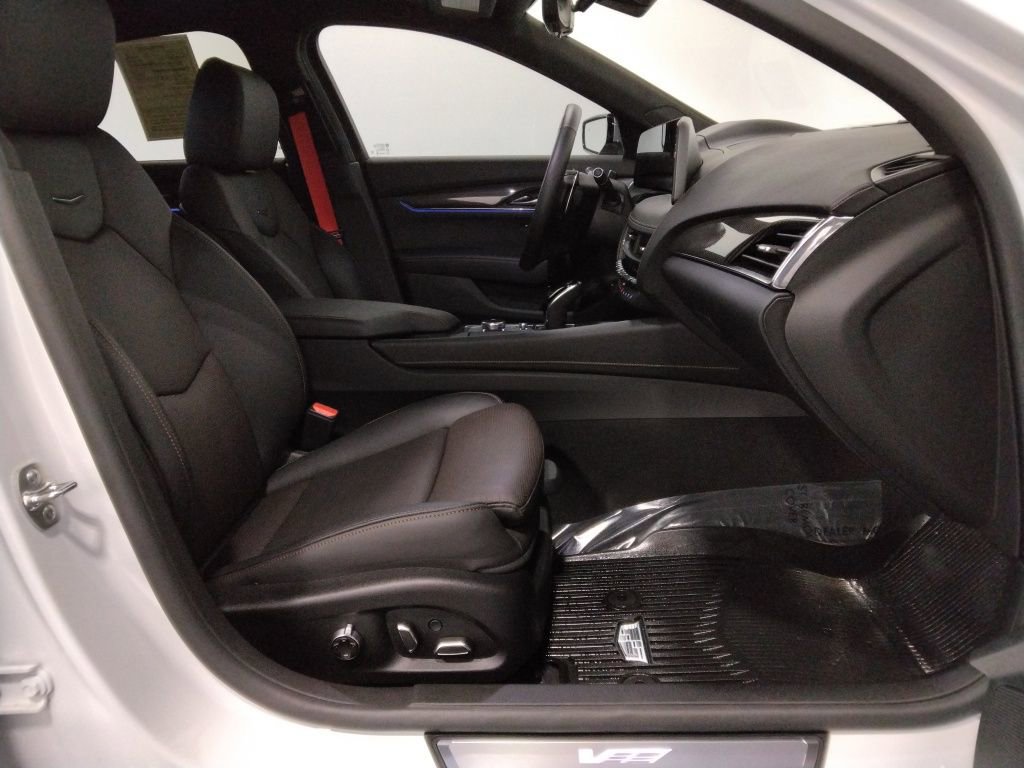 Used 2025 Cadillac CT5 V image 49