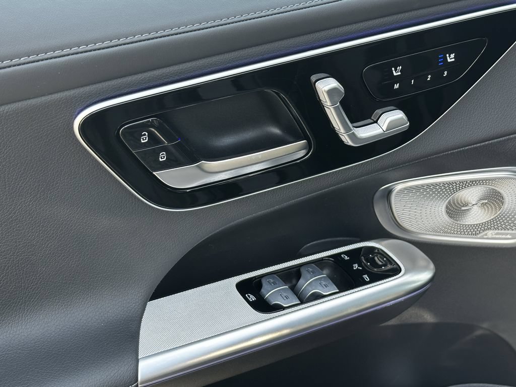 Certified 2025 Mercedes-Benz GLC 350e 4MATIC image 12