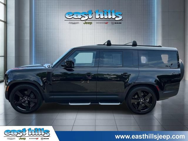 Used 2023 Land Rover Defender 130 SE AWD/4WD image 7