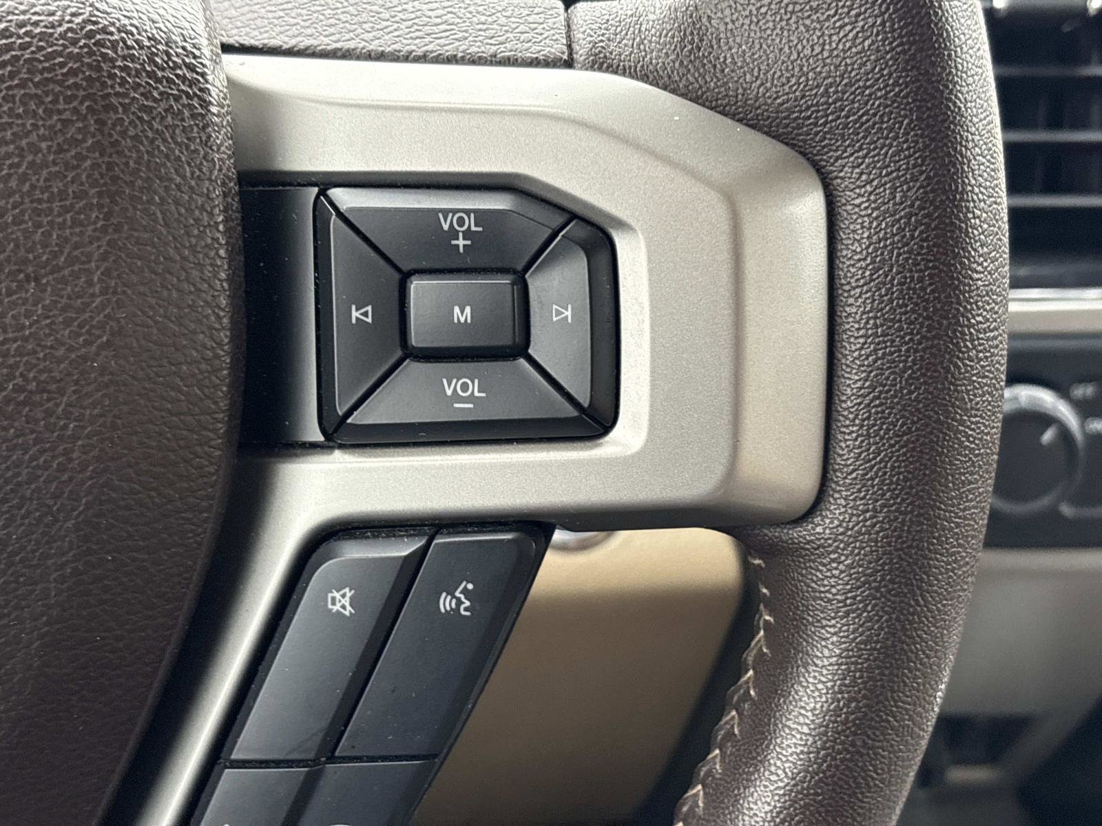 Used 2018 Ford F150 Lariat w/ Equipment Group 502A Luxury image 21