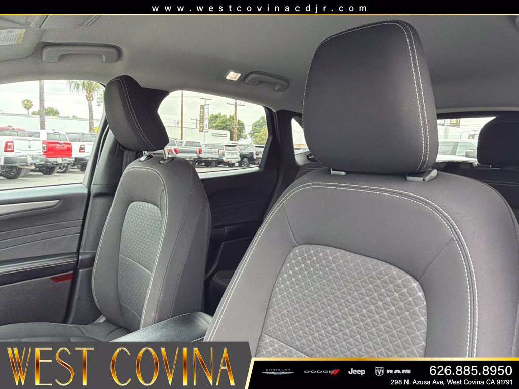 Used 2024 Ford Escape Active AWD/4WD image 23