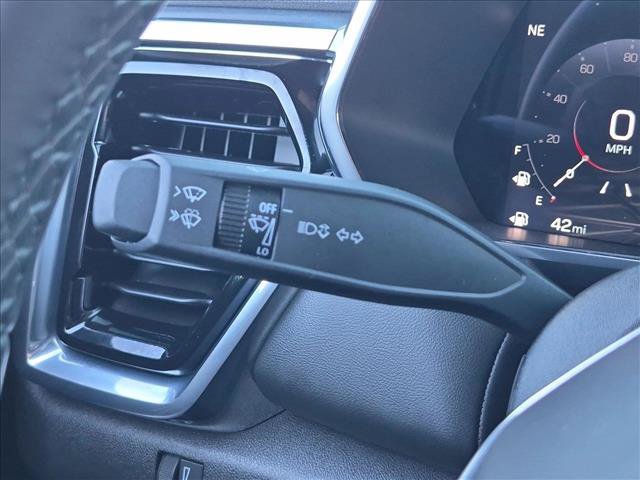 Used 2026 GMC Canyon Elevation w/ Convenience Package RWD image 16