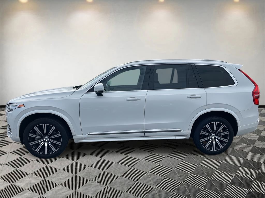 Used 2023 Volvo XC90 B6 Plus w/ Protection Package image 6