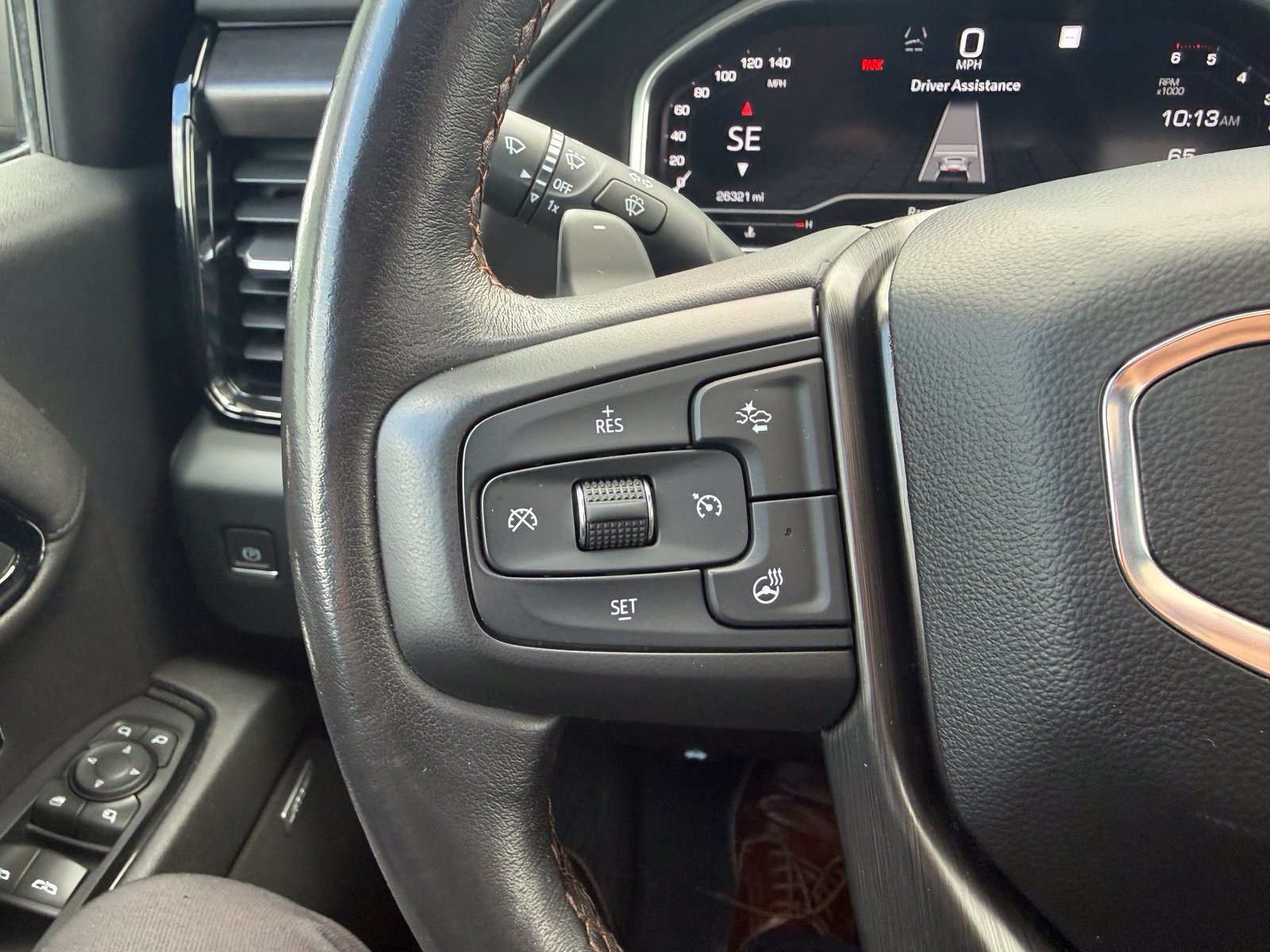 Used 2023 GMC Sierra 1500 AT4 w/ Technology Package AWD/4WD image 25