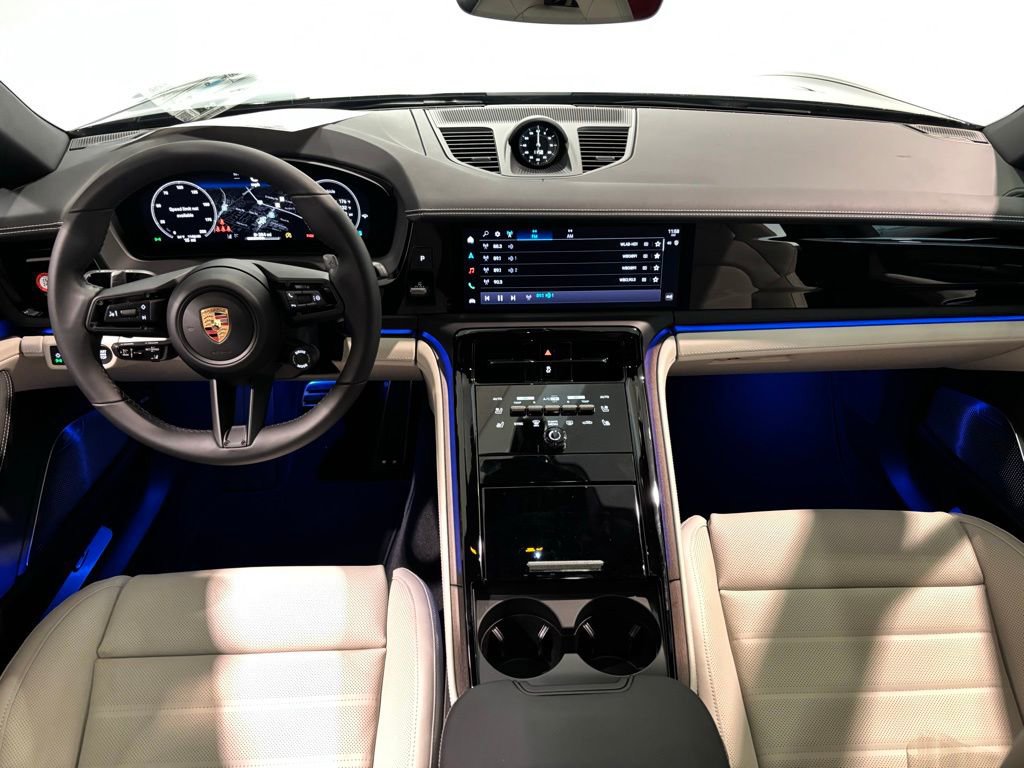 Certified 2026 Porsche Panamera 4 AWD/4WD image 14