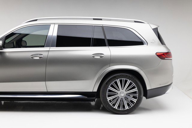 Used 2022 Mercedes-Benz Maybach GLS 600 4MATIC image 19