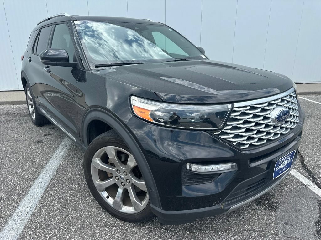 Used 2020 Ford Explorer Platinum w/ Premium Technology Package AWD/4WD image 10