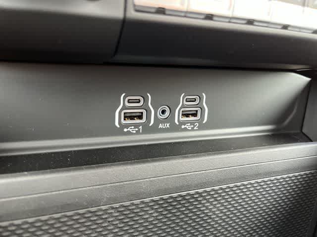 New 2026 RAM 3500 Big Horn AWD/4WD image 26