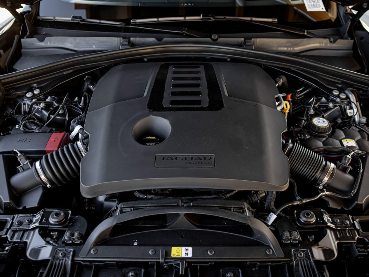 New 2026 Jaguar F-PACE R-Dynamic S image 31