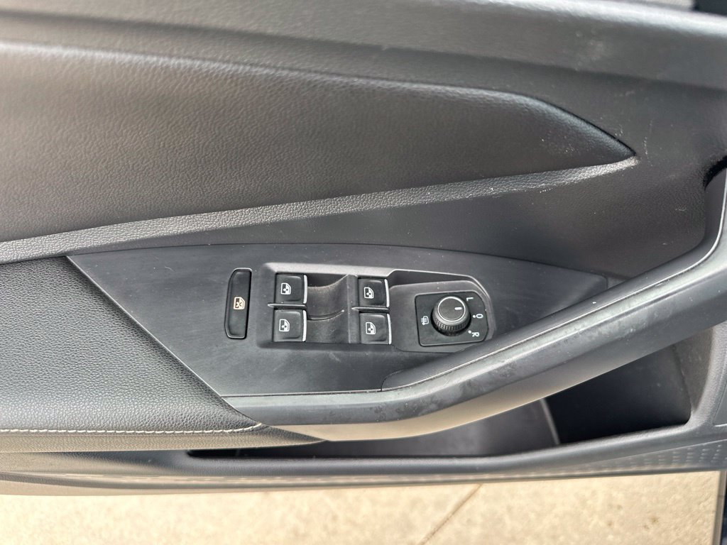 Used 2022 Volkswagen Jetta Sport FWD image 17