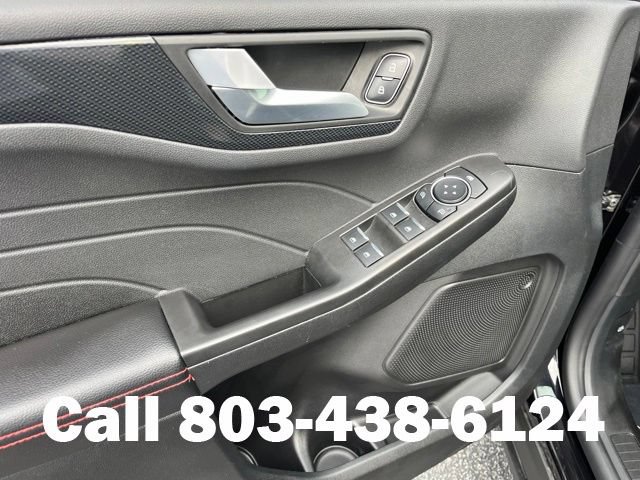 Used 2025 Ford Escape ST-Line FWD image 8